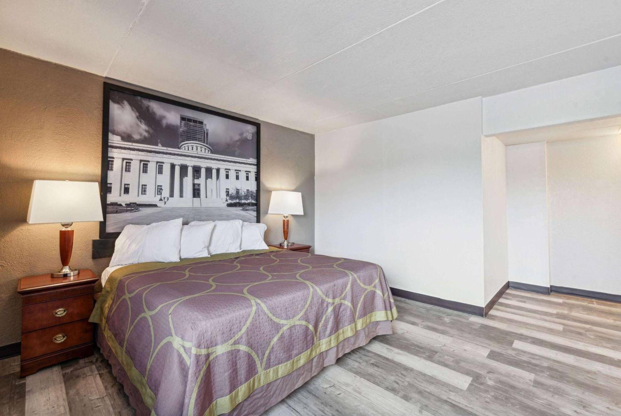Hotel Super 8 By Wyndham Millbury/Toledo Zewnętrze zdjęcie