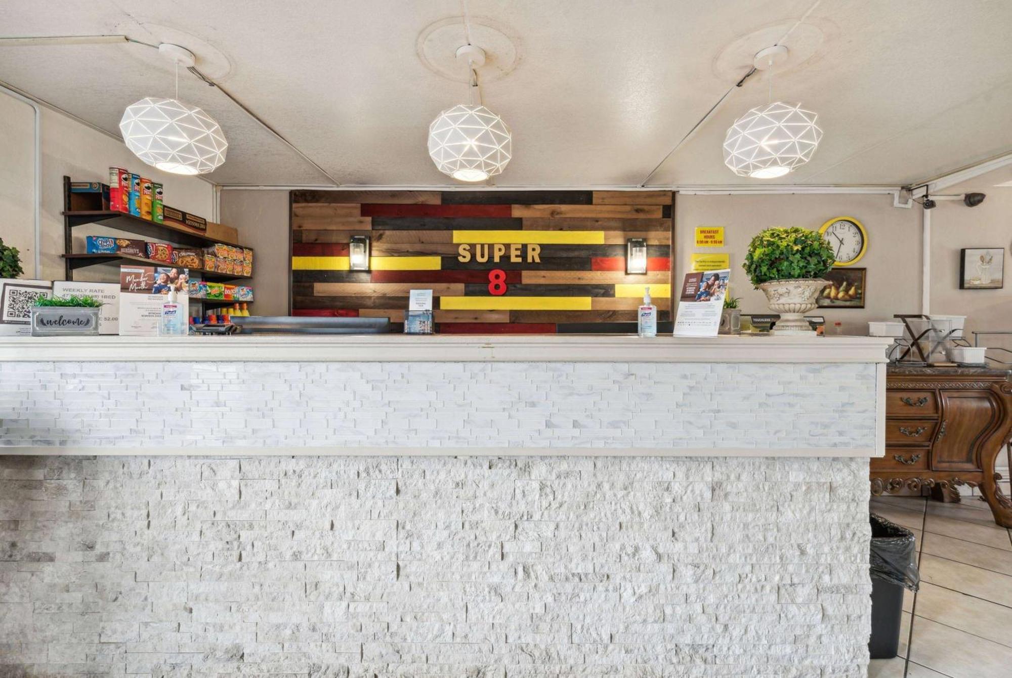 Hotel Super 8 By Wyndham Millbury/Toledo Zewnętrze zdjęcie