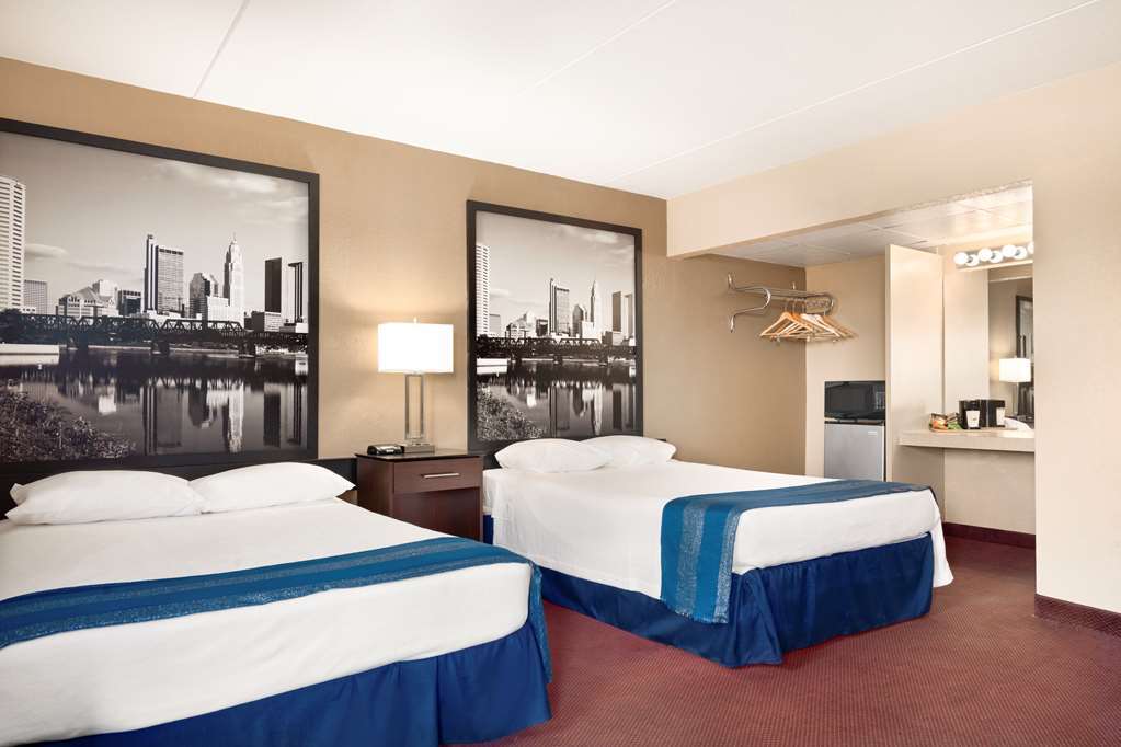 Hotel Super 8 By Wyndham Millbury/Toledo Pokój zdjęcie